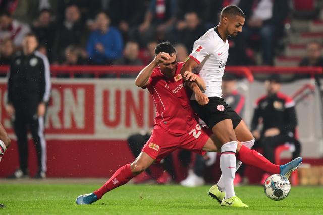 英超-萨拉赫破门努涅斯建功 利物浦2-0维拉